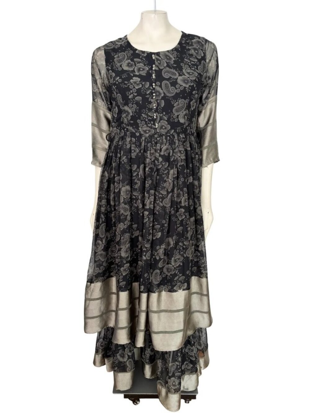 TARUNI Floral Paisley Layered Skirt Chiffon Formal Maxi Dress Black Bronze SZ 10